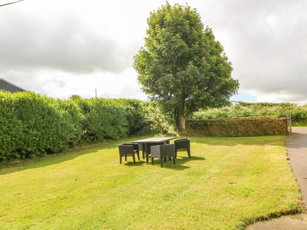 Garreg Lwyd Farm Βίλα Pwllheli Εξωτερικό φωτογραφία